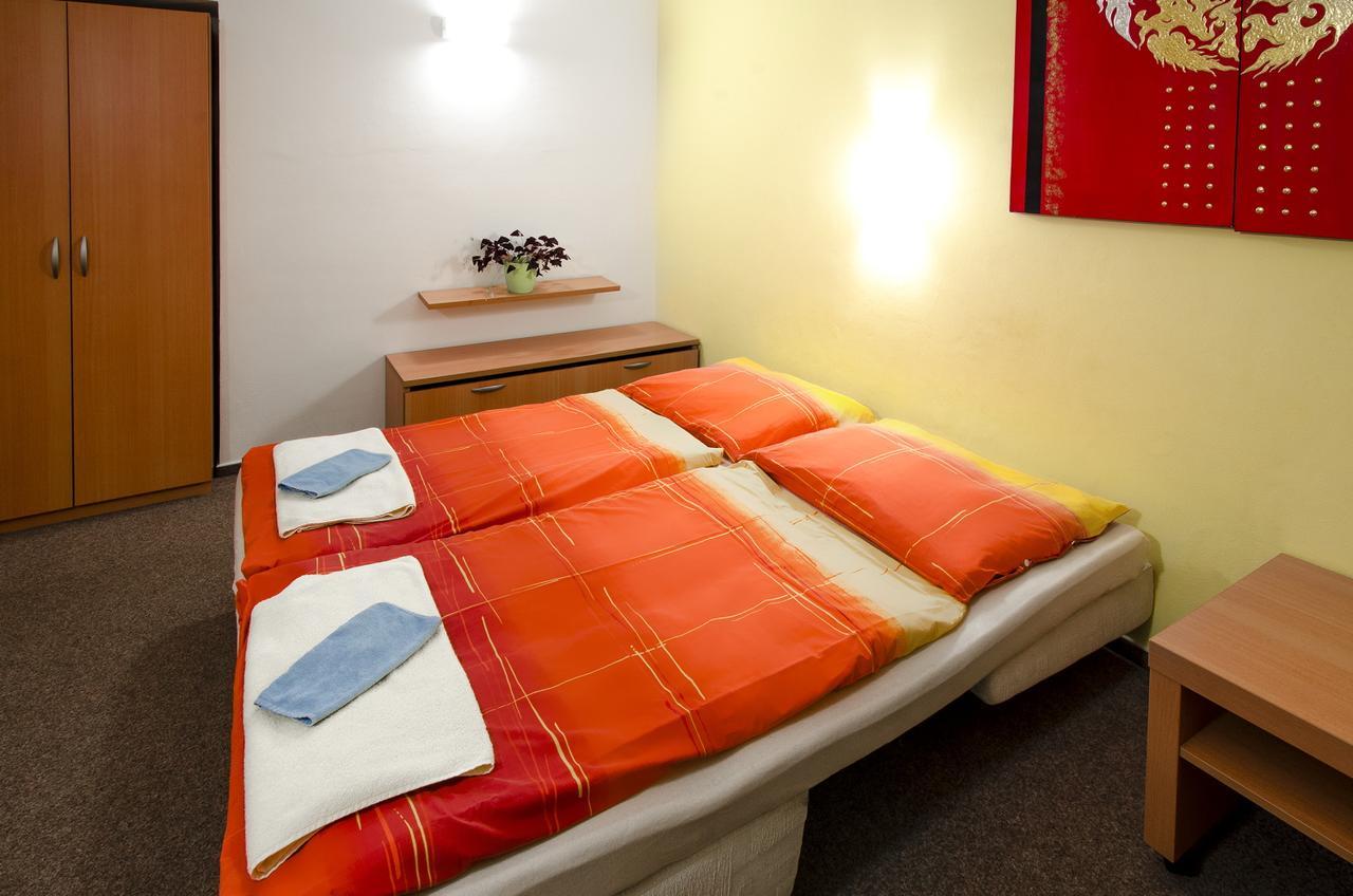 Hotel Imos Prague Extérieur photo